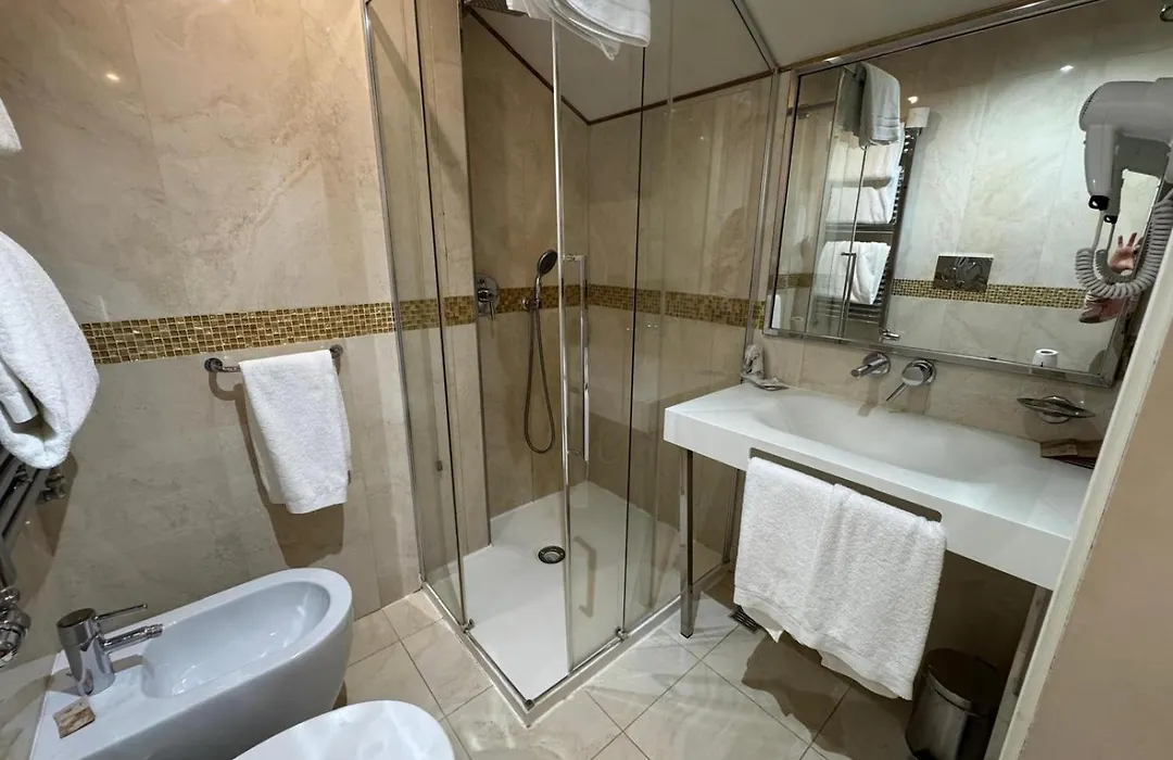 Hotel Tre Archi-1